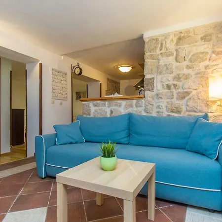 Apartman Ivan Center *