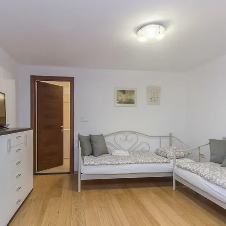 Apartamento Ivan Center *